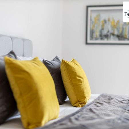 5 Percent Off Weekly And 20 Percent Off Monthly Bookings - Marigold Unit At Telly Homes Limited Birmingham City Centre -2 Bedroom Apartment, Free Wifi Dış mekan fotoğraf